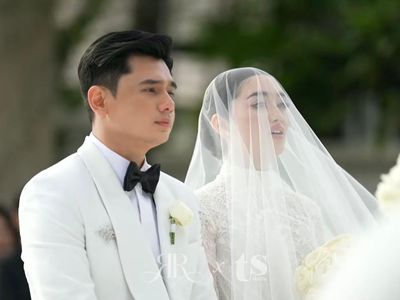 10 Momen Pasangan Selebritas Gelar Pernikahan Intimate di Bali
