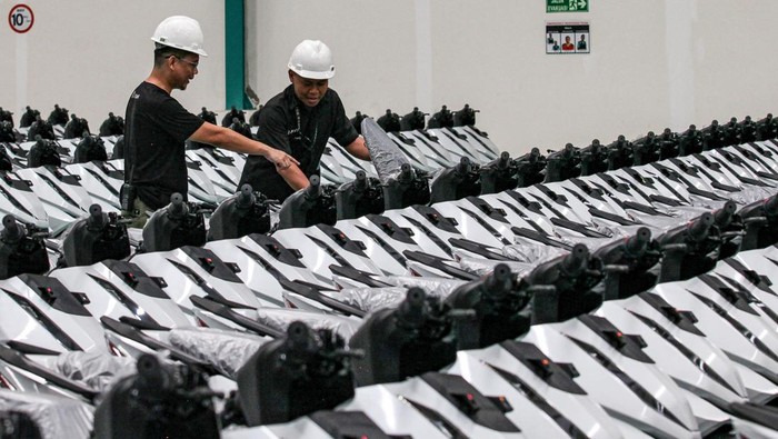 Motor Listrik Disiapkan untuk Distribusi Logistik Ramah Lingkungan