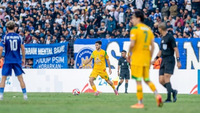 Pedro Matos saat menjalani debut bersama Persebaya