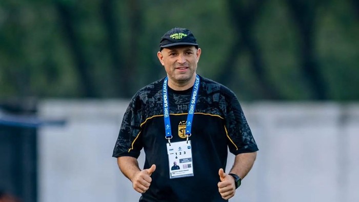 Pelatih Persebaya, Bernardo Tavares