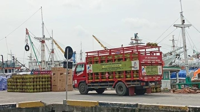 Pengiriman LPG ke Bawean