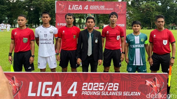 Pertandingan Liga 4 Sulsel antara Makassar City Vs Perspin Pinrang di Lapangan Yonzipur 8/SMG Maros, pada Selasa (27/1/2026)