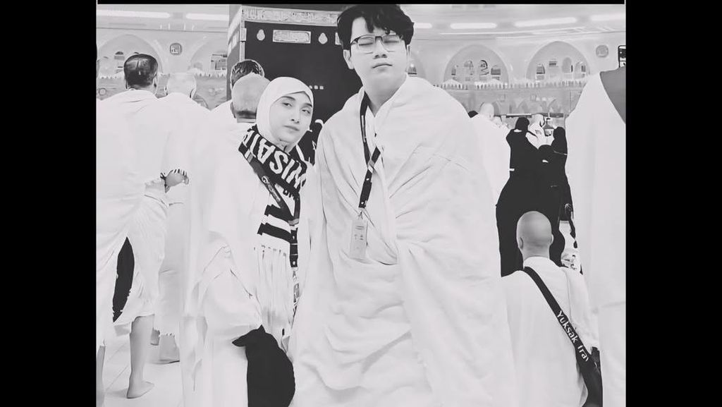 Keluarga Sebut Nyaris Ada Perceraian Mendiang Istri Pertama dengan Pesulap Merah