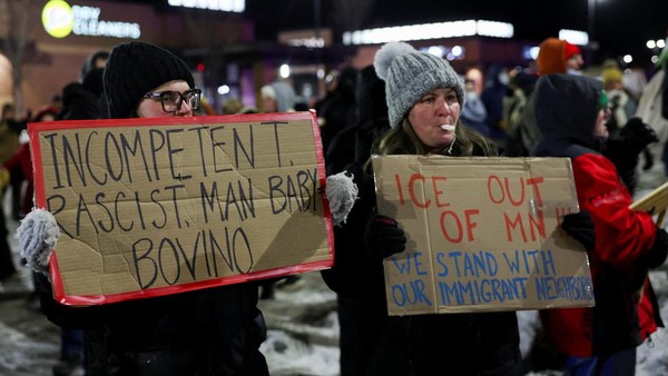 Protes Operasi Imigrasi, Massa Kepung Hotel Pejabat Border Patrol di Minneapolis
