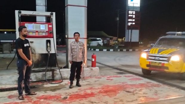 Rangkaian unjuk rasa di Luwu Raya menyebabkan distribusi BBM ke SPBU di Luwu Timur melambat. Dokumen Istimewa