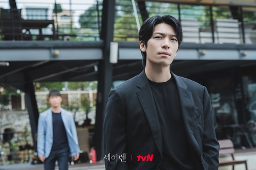 Adegan dalam drama Korea terbaru tvN 2026 Siren's Kiss.