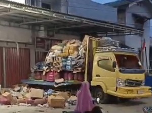 Truk Bawa 100-an Tabung Gas Meledak di Samarinda, Sopir Tewas