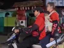 Pasutri Ngerokok di Motor sambil Bawa Bayi-Ditegur Ngamuk, Endingnya Begini