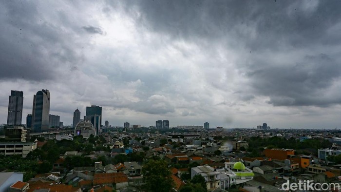Angin Monsun Asia Menguat, Jakarta Siap Terima Hujan Hingga 16 Maret