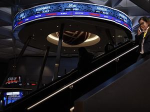 IHSG Ditutup Menguat Tipis ke Level 6.971