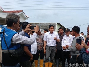 Bupati Indramayu Lucky Hakim Ditagih Solusi Banjir di BDI 2