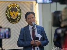 Yusril Tegaskan Pemerintah Tak Pernah Larang Pemutaran Film Pesta Babi