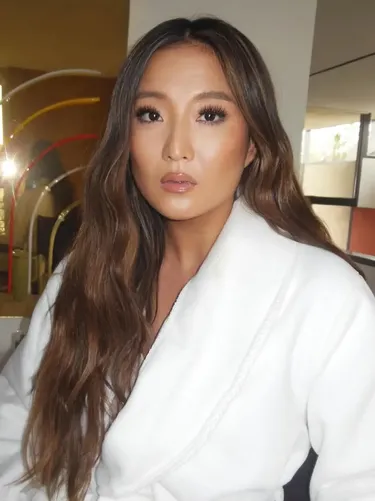 Inspirasi Warna Rambut Dark Brown