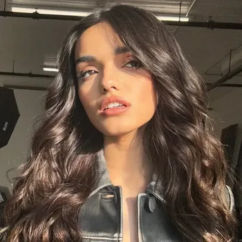 Inspirasi Warna Rambut Dark Brown