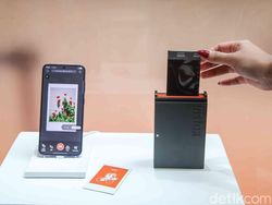 instax mini Evo Cinema Meluncur, Cetak Foto dan Video Jadi Satu Pengalaman