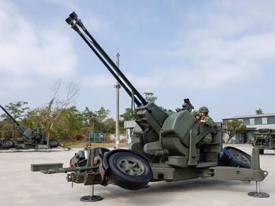 Jelang Imlek, Militer Taiwan Uji Kesiapsiagaan