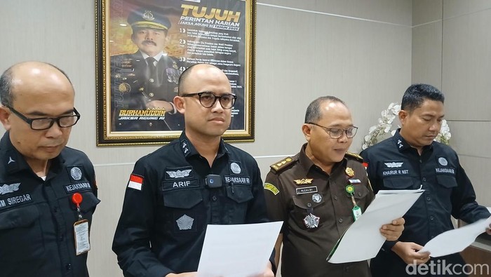 Kajari Deli Serdang dan Kasi Pidsus Dipanggil Kejaksaan Agung