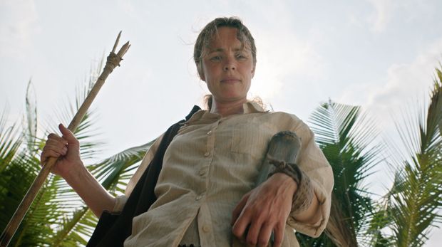 Send Help Cuplikan adegan dalam film Send Help (2026).