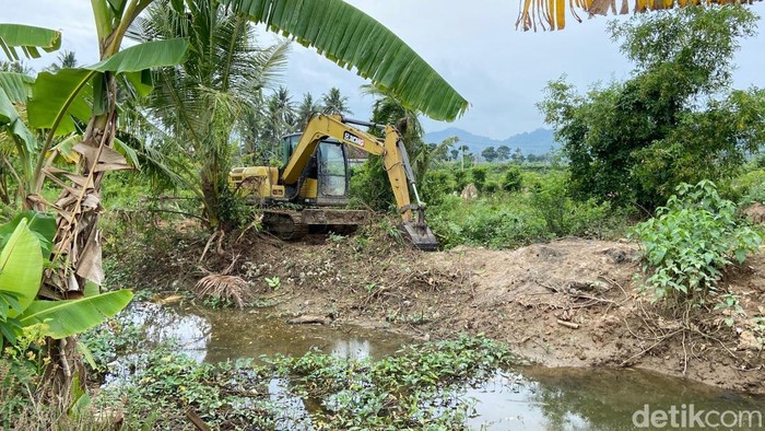 Normalisasi Sungai Roworejo Banyuwangi Demi Cegah Banjir Didukung PT BSI