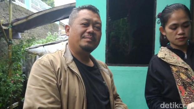 Asep Dadang Rusmana, kerabat Arsya, balita yang selamat dari longsor Cisarua