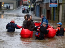 Badai Chandra Picu Banjir Parah di Irlandia