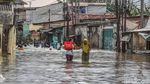 Banjir Parah, Jalan Raya Pisangan Akses Tol Gabus Lumpuh