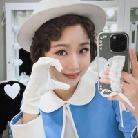 Tak sedikit yang membandingkan penampilan Choi Yoo Jung saat mengawali karier sebagai kontestan Produce 101 hingga jadi aktris teater. Foto: Instagram