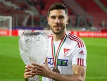 Profil Dusan Lagator, Bek Timnas Montenegro yang Dirumorkan ke PSM Makassar