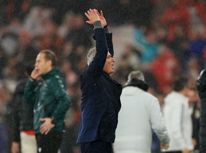 Mourinho Minta Maaf pada Arbeloa atas Selebrasi Golnya