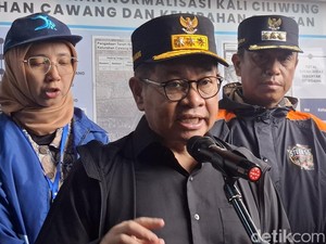 Curah Hujan Masih Tinggi, Pramono Perpanjang PJJ dan WFH Hingga 1 Februari