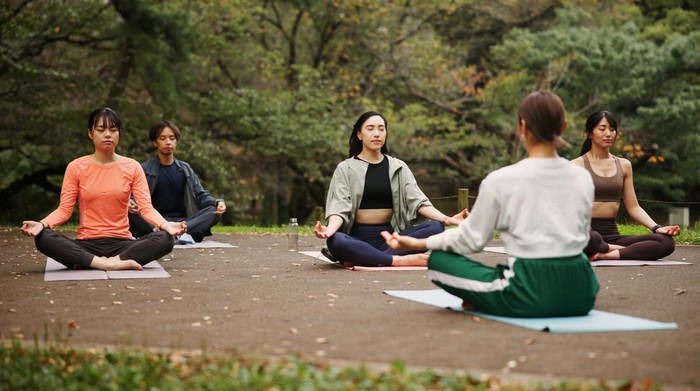 Ilustrasi yoga (Foto: Getty Images/Jacob Wackerhausen)