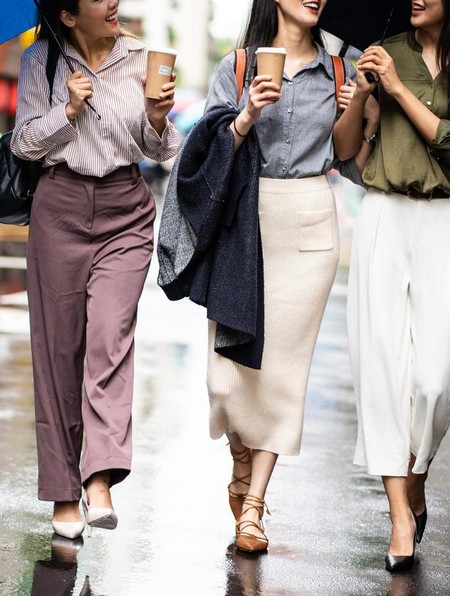 5 Ballet Flats yang Direkomendasikan Podiatris, Nggak Bikin Kaki Lecet & Sakit