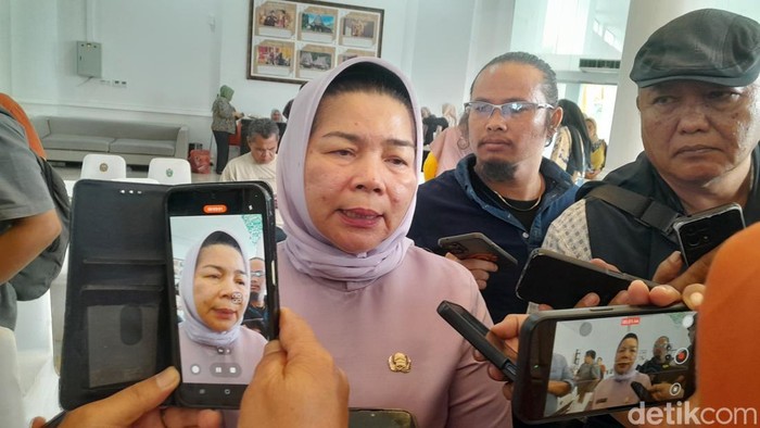 Kadisnaker Sumut Yuliani Siregar. (Foto: Nizar Aldi/detikSumut)