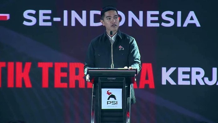 Kaesang Pantun Anak Kecil Banyak Cakap, Bahas Sosok Ketua Dewan Pembina PSI