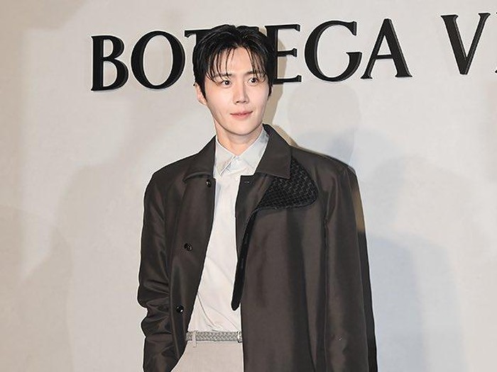 Kim Seon Ho menghadiri private event Bottega Veneta Summer 2026 di Seoul pada Rabu (28/1/2026).