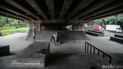 Kolong Flyover KH Noer Alie Disulap Jadi Skatepark Urban Baru Kota Bekasi