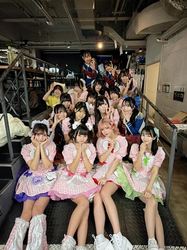 Nana bergabung dengan dela selama lima tahun. Saat berpisah dengan fans, ia pun mengungkapkan rasa terima kasih yang tulus atas dukungan mereka.Foto: Instagram @dela_ matuura