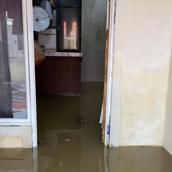 Penampakan banjir di Perumahan Green Lavender Bekasi pada Kamis (29/1/2026). Penampakan banjir di Perumahan Green Lavender Bekasi pada Kamis (29/1/2026).