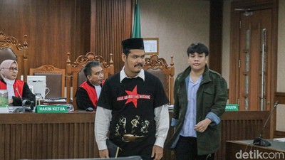 Sidang Delpedro Kembali Digelar, Dua Polisi Ungkap Kericuhan Demo DPR