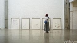 Visual Emosional dan Reflektif dalam Pameran Lima Seniman