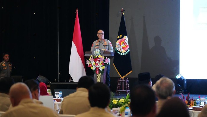 Di Depan Tokoh Senior TNI-Polri, Wakapolri Tegaskan Polri di Bawah Presiden