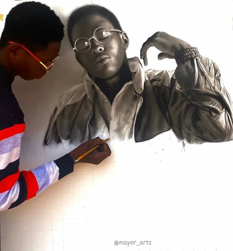 Gambar hyperrealism yang belum selesai ini membuat penggemar seni berdecak kagum. Cantik banget.