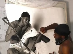 10 Gambar Hyperrealism yang Belum Selesai, Keringatnya Kayak Asli