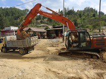 Alat Berat Dikerahkan Bersihkan Lumpur Pascabencana di Gayo Lues