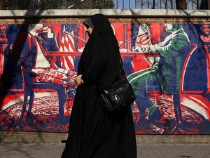 Apa Saja Skenario yang Mungkin Terjadi Jika AS Serang Iran?