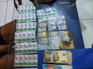 Pedagang Sayur di Tangerang Edarkan Tramadol-Hexymer Ditangkap