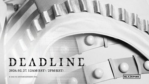 BLACKPINK tampil dalam busana putih yang tampak terbuat dari leather. Mereka juga mengenakan aksesori yang tampak terbuat dari resin hingga metal. (Foto: dok. YG Entertainment)