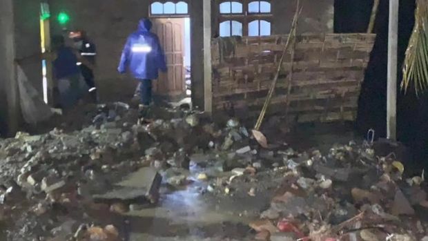 Bnajir dan longsor terjang Trenggalek dan Tulungagung