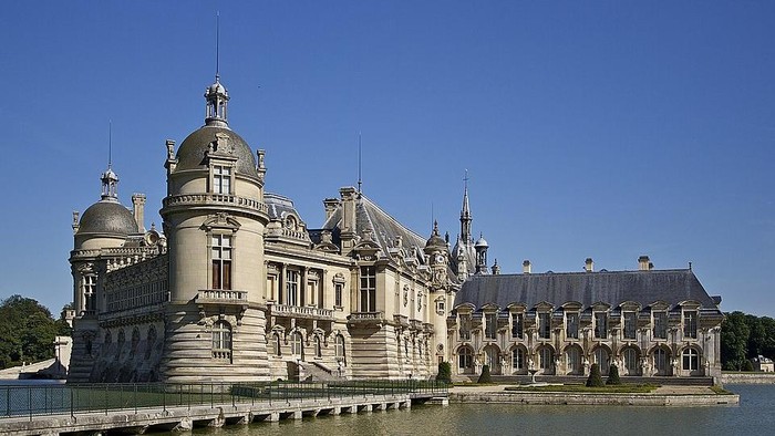 Butuh Dana Renovasi, Perpustakaan Bersejarah Prancis Ajak Warga Ikut Patungan