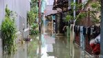 Ciliwung Meluap, Permukiman Cililitan Terendam Banjir Sejak Subuh